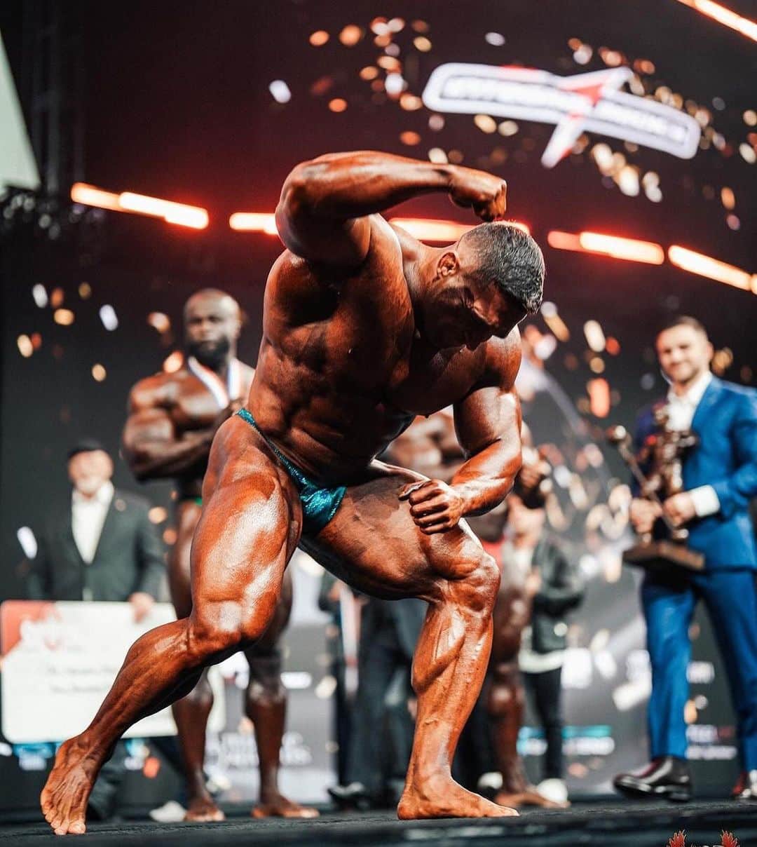 Derek Lunsford Triumphs As Mr Olympia The First Ever Two