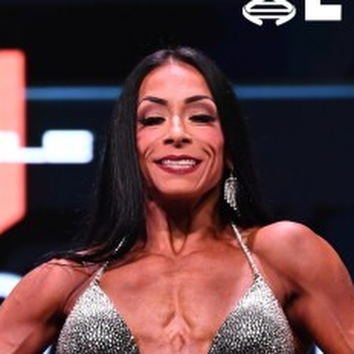 Robyn Contreras