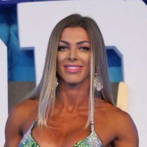 Angela Borges