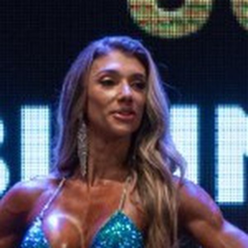 Mariana Menezes profile photo