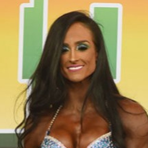 Gabriela Tavares