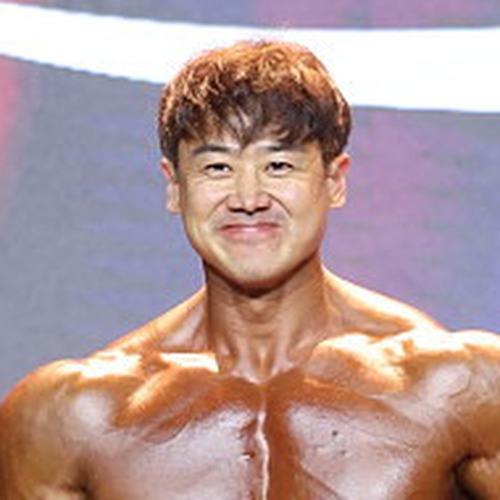 Sung Jin Kang profile photo