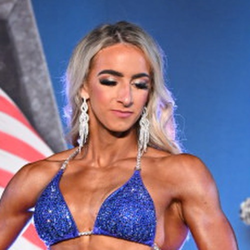 Lizzy Cunningham profile photo