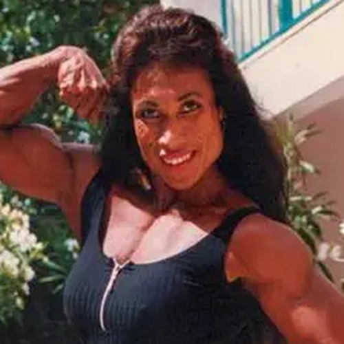 Leilani Dalumpines profile photo