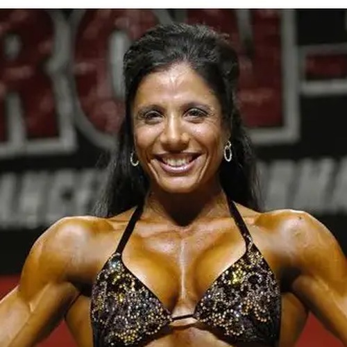 Cara Lombardo profile photo