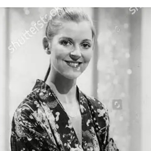 Carolyn Cheshire profile photo