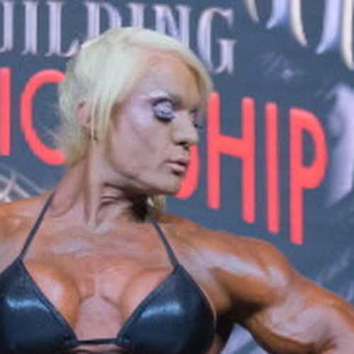 Lisa Cross