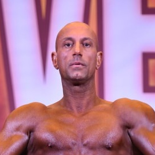 Lynard Dicks profile photo