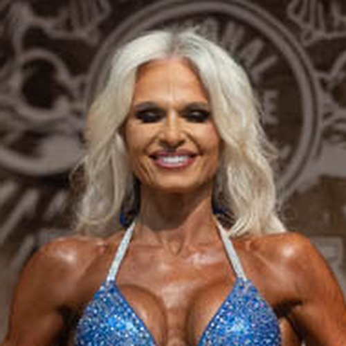 Laura Bennett profile photo