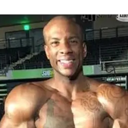 Perry Navarro-Davis profile photo