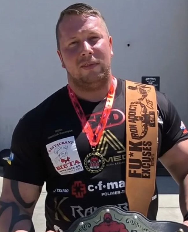 Zsolt Zlatner profile photo