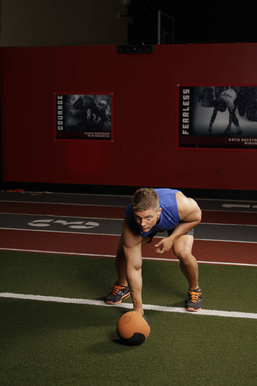 Chest Push From 3 Point Stance