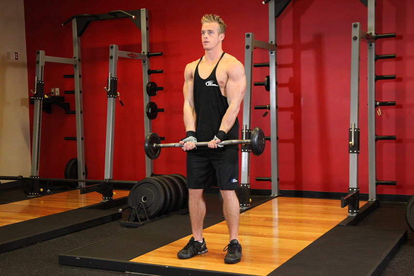 Close-Grip EZ Bar Curl