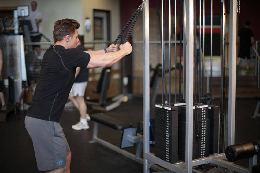 Rope Straight-arm Pulldown
