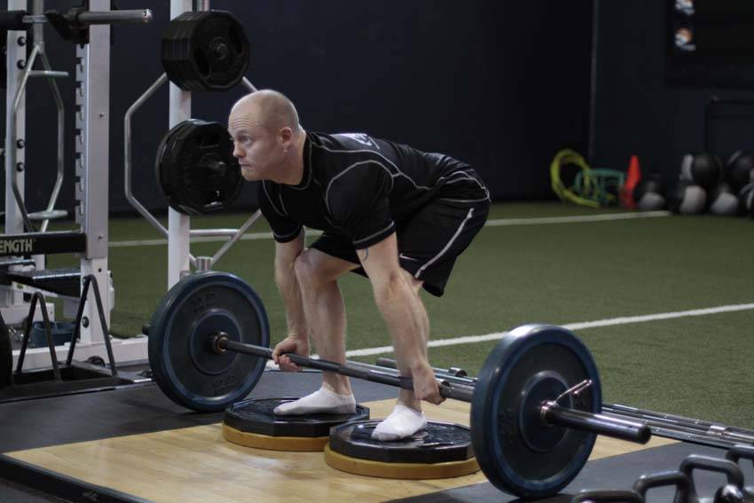 Deficit Deadlift Standards by Bodyweight (lbs) | Fitness Volt
