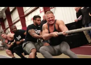 WATCH: Bodybuilders vs. Football Players Tug Of War