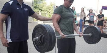 WATCH: Crossfitters Doing Bicep Curls – Funny