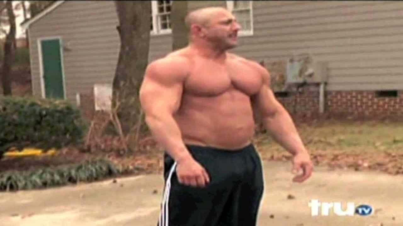 watch-roid-rage-bodybuilder-goes-crazy-fitness-volt