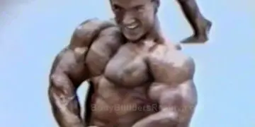 WATCH: Lee Priest 21 Years Old Posing To College Students