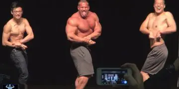 WATCH: Jay Cutler Posing With 2 Gay Fans