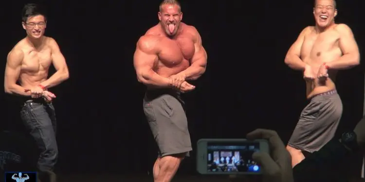 WATCH: Jay Cutler Posing With 2 Gay Fans