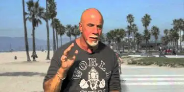 WATCH: Golden Era Diet of High-Protein Low-Carb