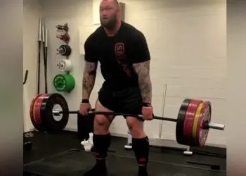 ‘The Mountain’ Dances Dances To Adele And Deadlifts 727 Pounds