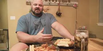 Brian Shaw Eat 12,000+ Calories A Day