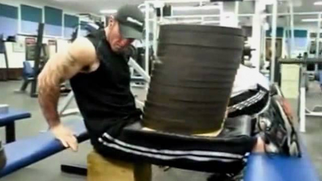 WATCH Biggest Ego Lifter Using The Whole Stack of Weight Plates