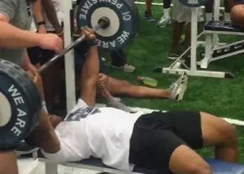 WATCH: Penn State’s Saquon Barkley Benches 30 reps of 225lbs 