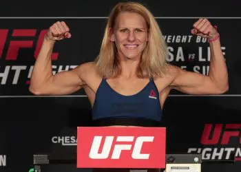 Justine Kish’s Reaction to Octagon Incident: “That’s My Sh*t on The Floor”