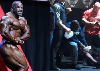 Johnnie O. Jackson injures himself squatting 425 at Super League