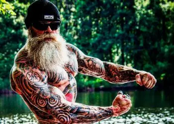 WATCH: Meet The 53-Years-Old Viking Bodybuilder Juan Rekers