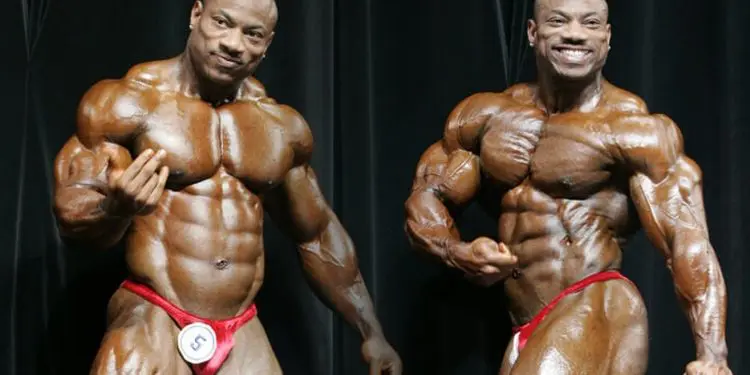 Dexter Jackson Built Massive Upperbody Heading Into The Arnold Classic