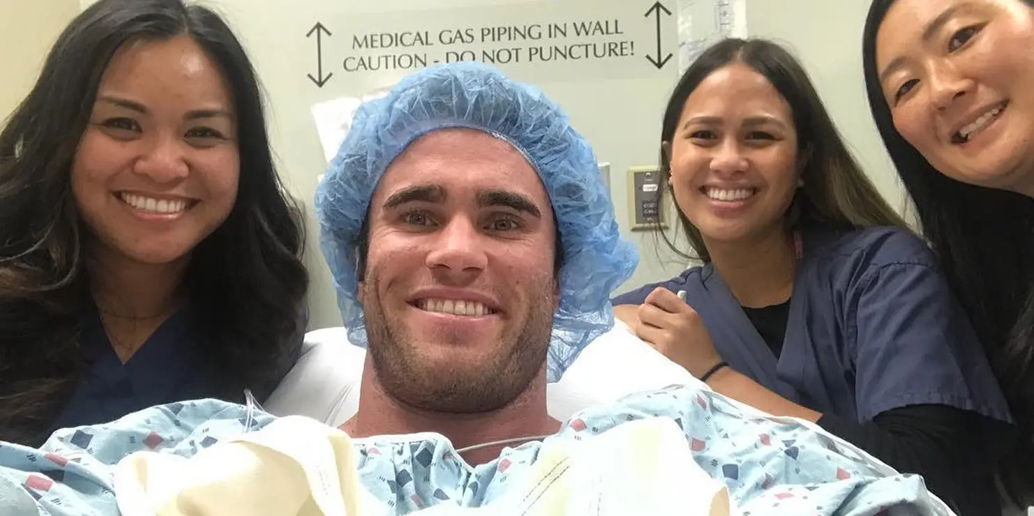 Calum von Moger in Surgery