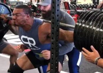 Watch: Larry Wheels Improved His Squat Personal Best To 900 Lbs!