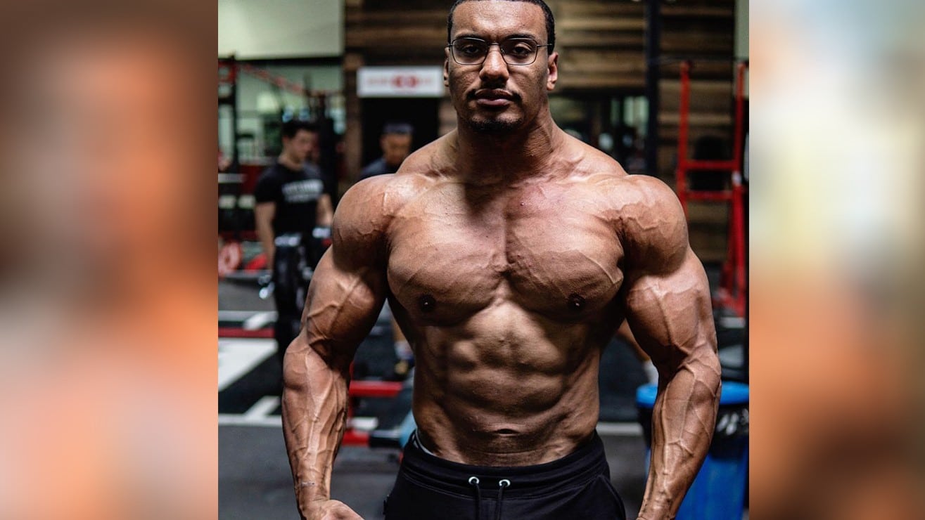 Larry Wheels Diet Change From Powerlifter To Bodybuilder Results In 