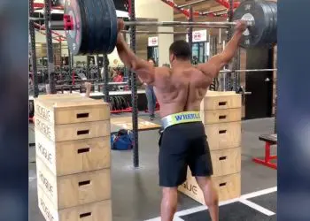 Larry Wheels Nails 500 Pound Snatch Grip Push Press On First Attempt Ever