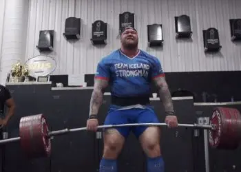 Hafthor Bjornsson Hits 951 lb x 2 Deadlift PR In The Company Of Larry Wheels