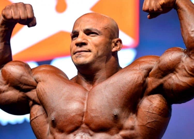 WATCH: Chest Day With Big Ramy – Fitness Volt