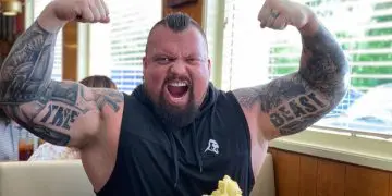 Eddie Hall Tears His Bicep