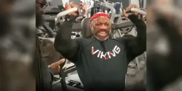 Dexter Jackson Killing It