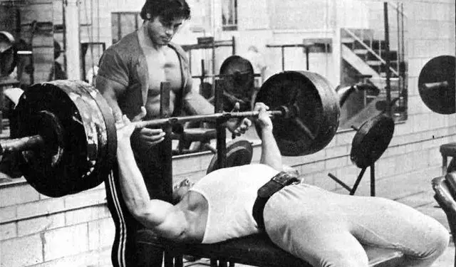 Pause Bench Press