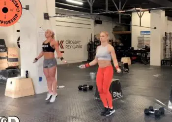 Annie Thorisdottir And Sara Sigmundsdottir