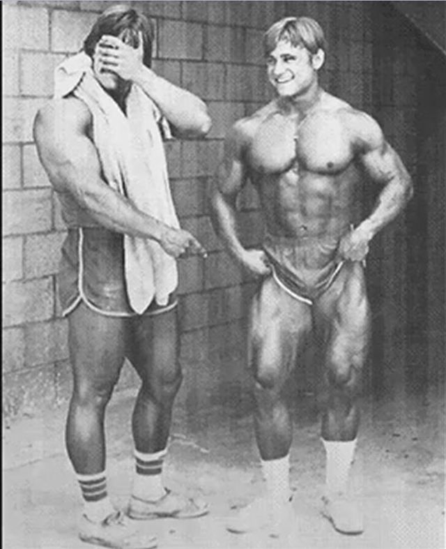 Arnold Schwarzenegger and Tom Platz