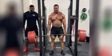 Larry Wheels Deadlift