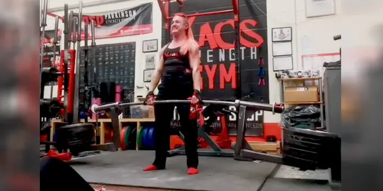 Rhianon Lovelace 770lb Deadlift