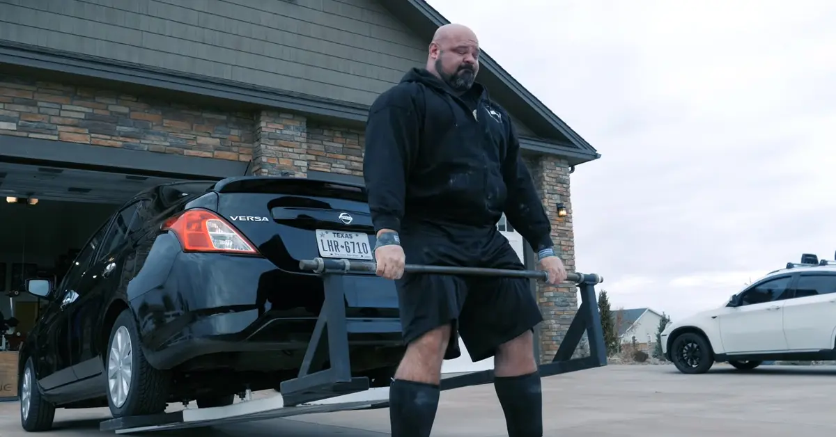 Brian Shaw Car Deadlift