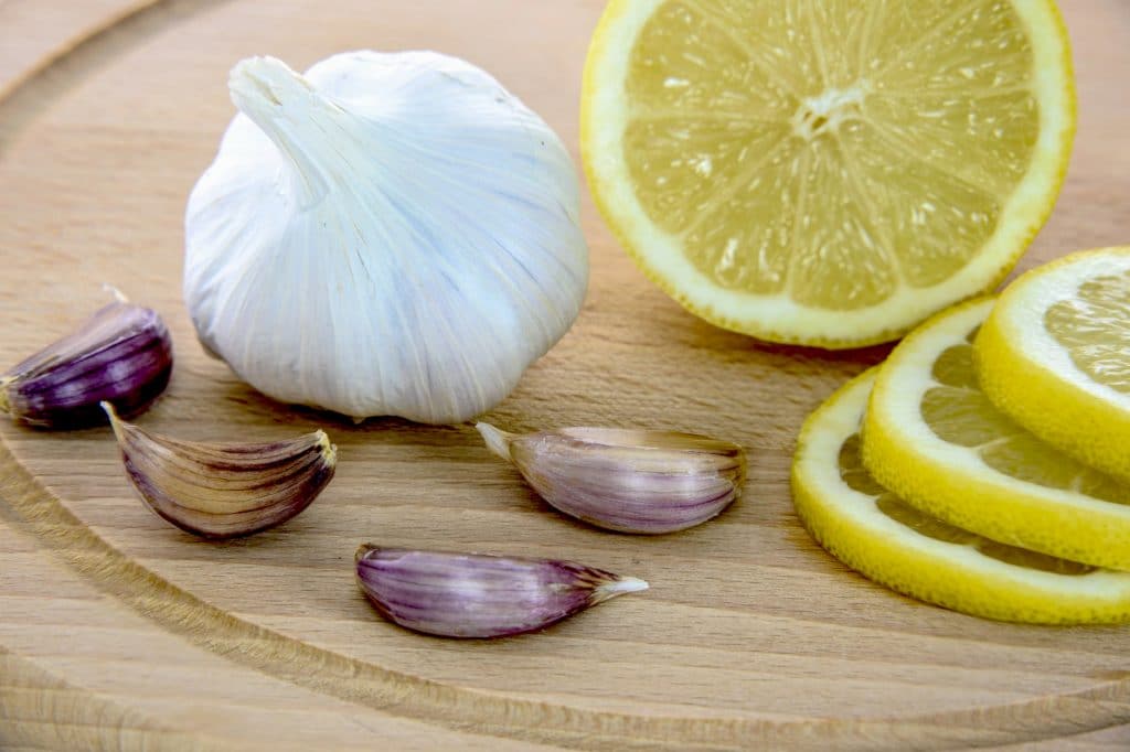 Cook Food With Garlic