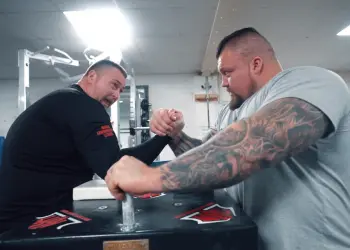 Eddie Hall Arm Wrestle